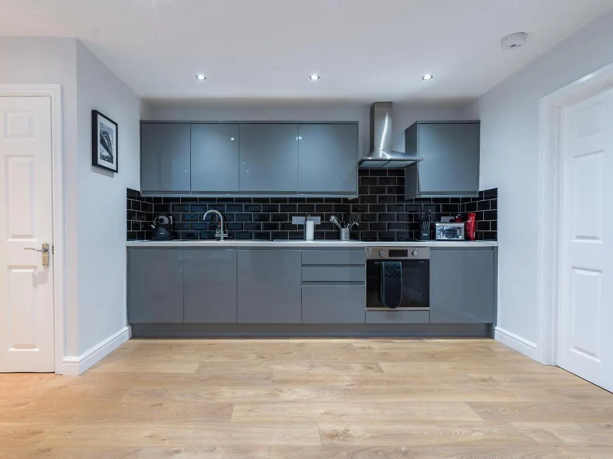 Nyaraló Howick House - Large 3 Bedroom House, Gosforth Newcastle Upon Tyne
