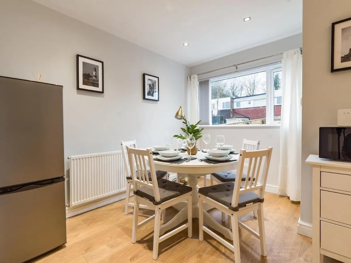 Nyaraló Howick House - Large 3 Bedroom House, Gosforth Newcastle Upon Tyne Egyesült Királyság
